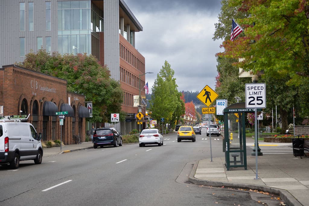Downtown Puyallup street scene